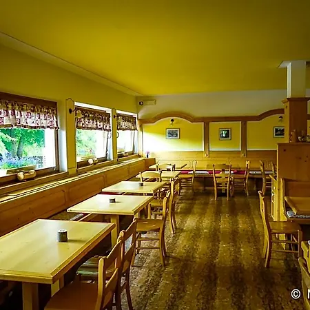 Rifugio Viote Hotel *